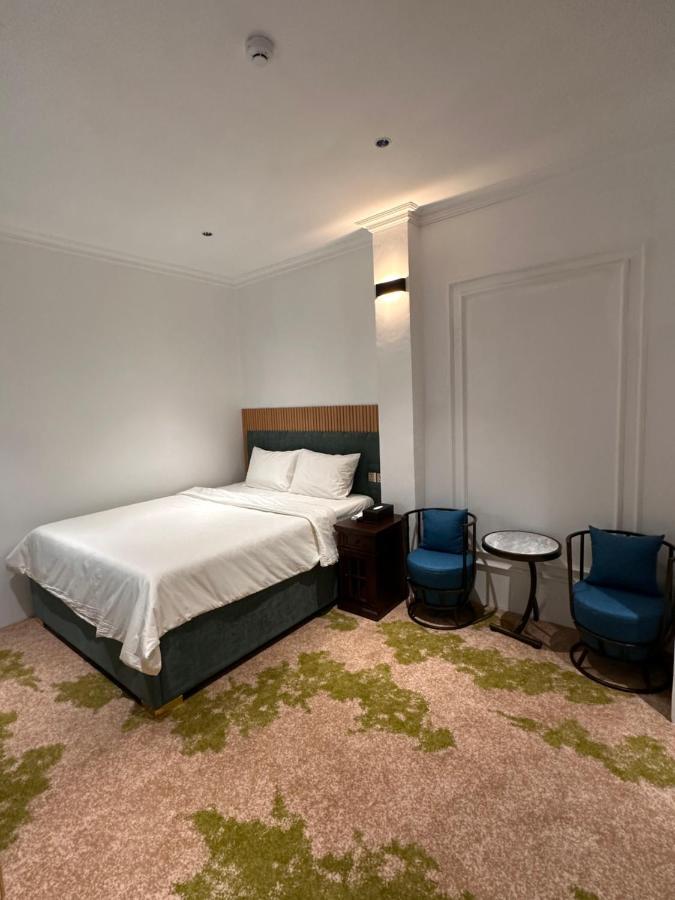 Phuoc Hung 3 Hotel Vĩnh Long Екстериор снимка