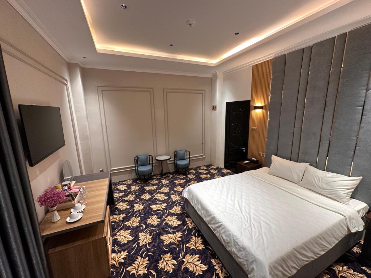 Phuoc Hung 3 Hotel Vĩnh Long Екстериор снимка