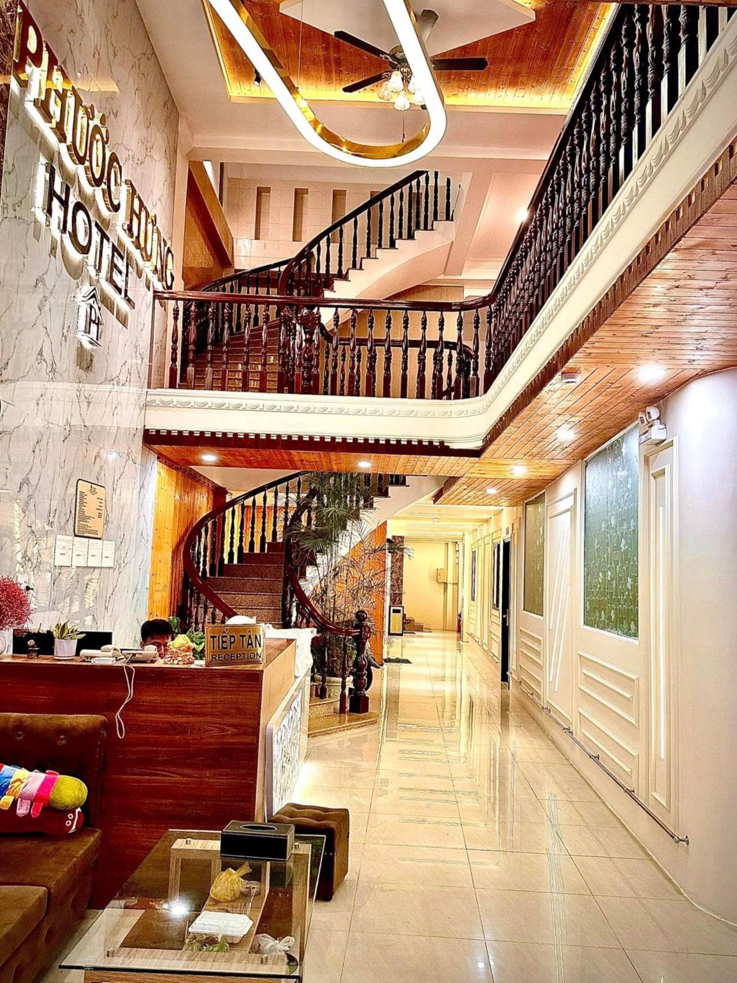 Phuoc Hung 3 Hotel Vĩnh Long Екстериор снимка