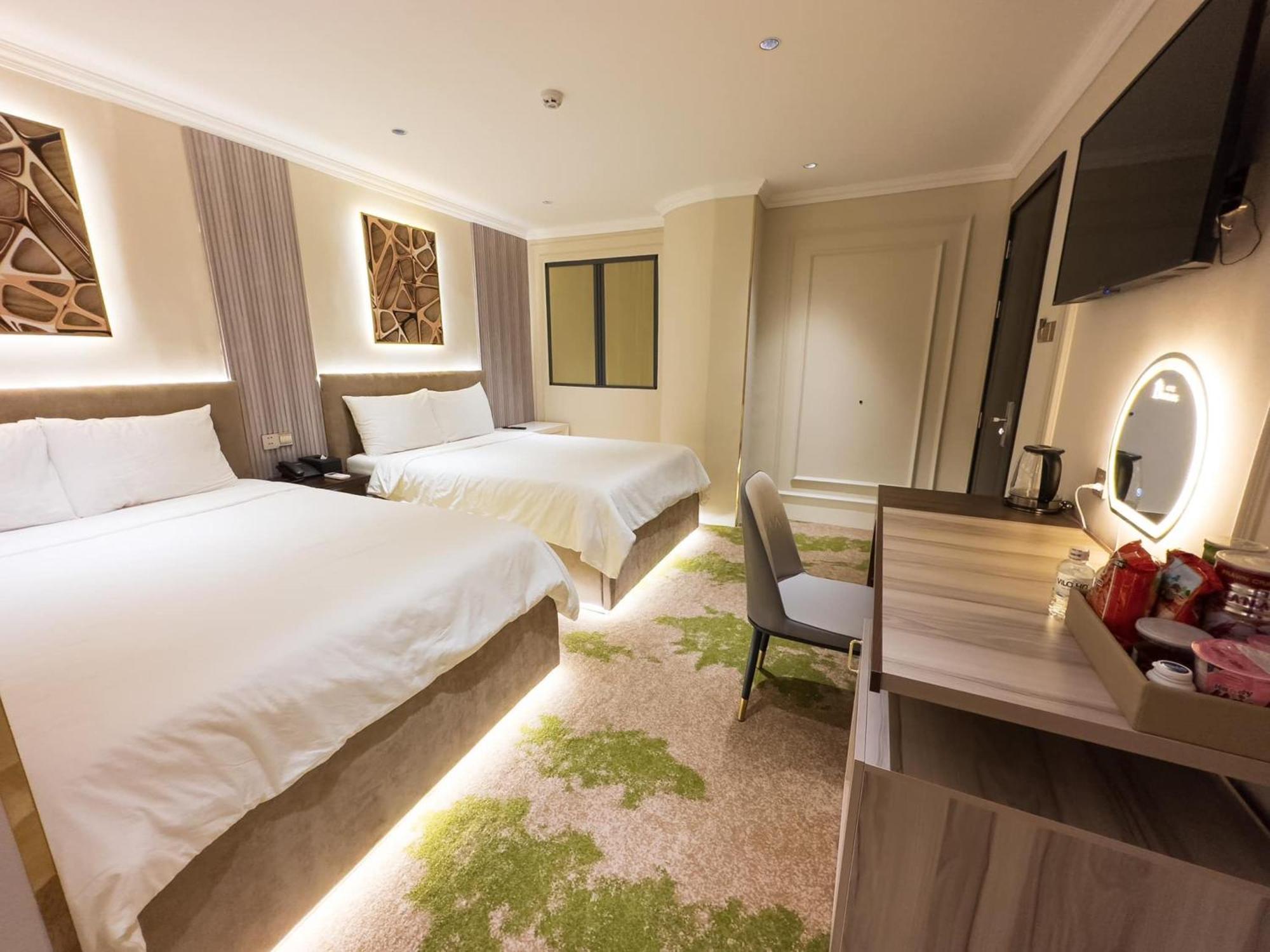 Phuoc Hung 3 Hotel Vĩnh Long Екстериор снимка